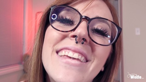 La sesión de Solo JOI termina con un glorioso facial.